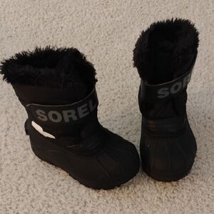 Sorel Childrens Snow Commander Boots - Black/Gray, Faux Fur Lined - Size 8